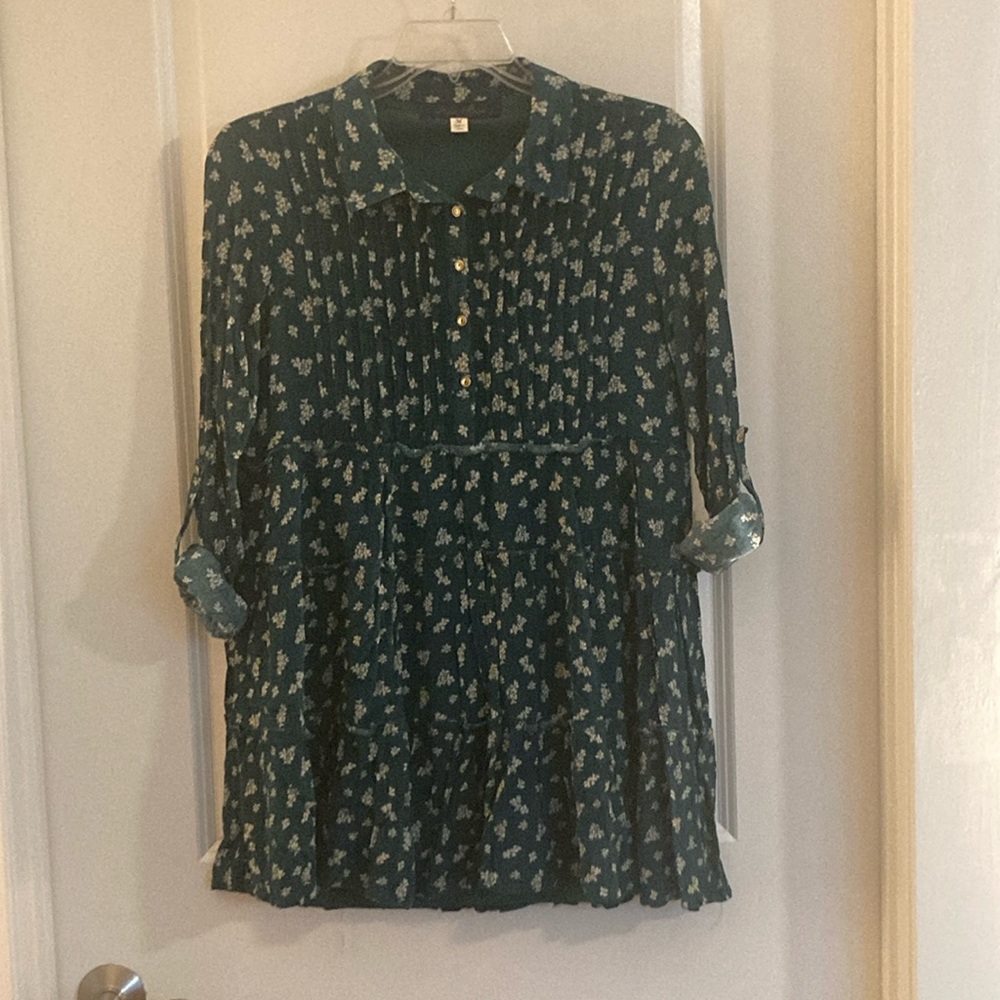 Sweet long-sleeved Mini Dress